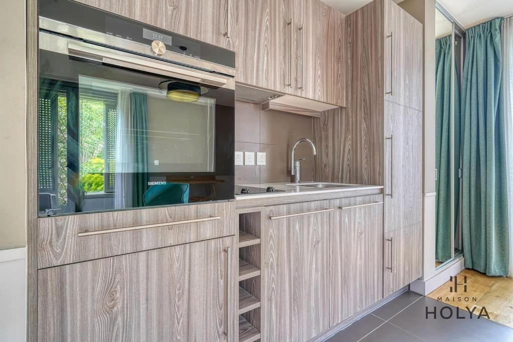 Le Vital - A Auteuil - 358b Apartment