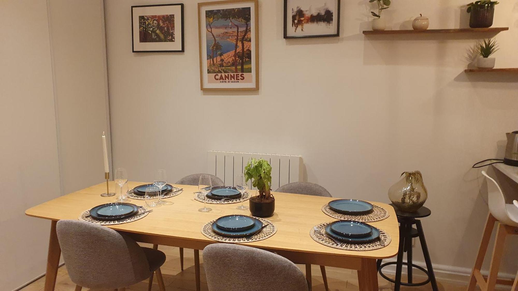 Center Paris, Amusing2bed Room,68sqm-5 Mins Eiffel Tour And Louvre Meusm ,gare Montparnasse ,front Metro Apartment Paris