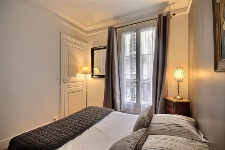 Apartment Champs Elysee Paris