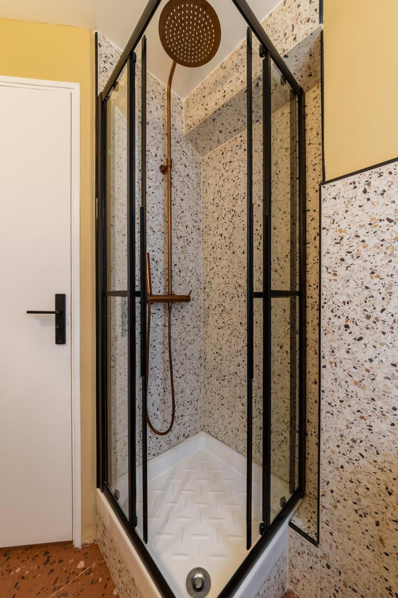 Grand Refait A Neuf 16 - 4p - Flat-guest Paris