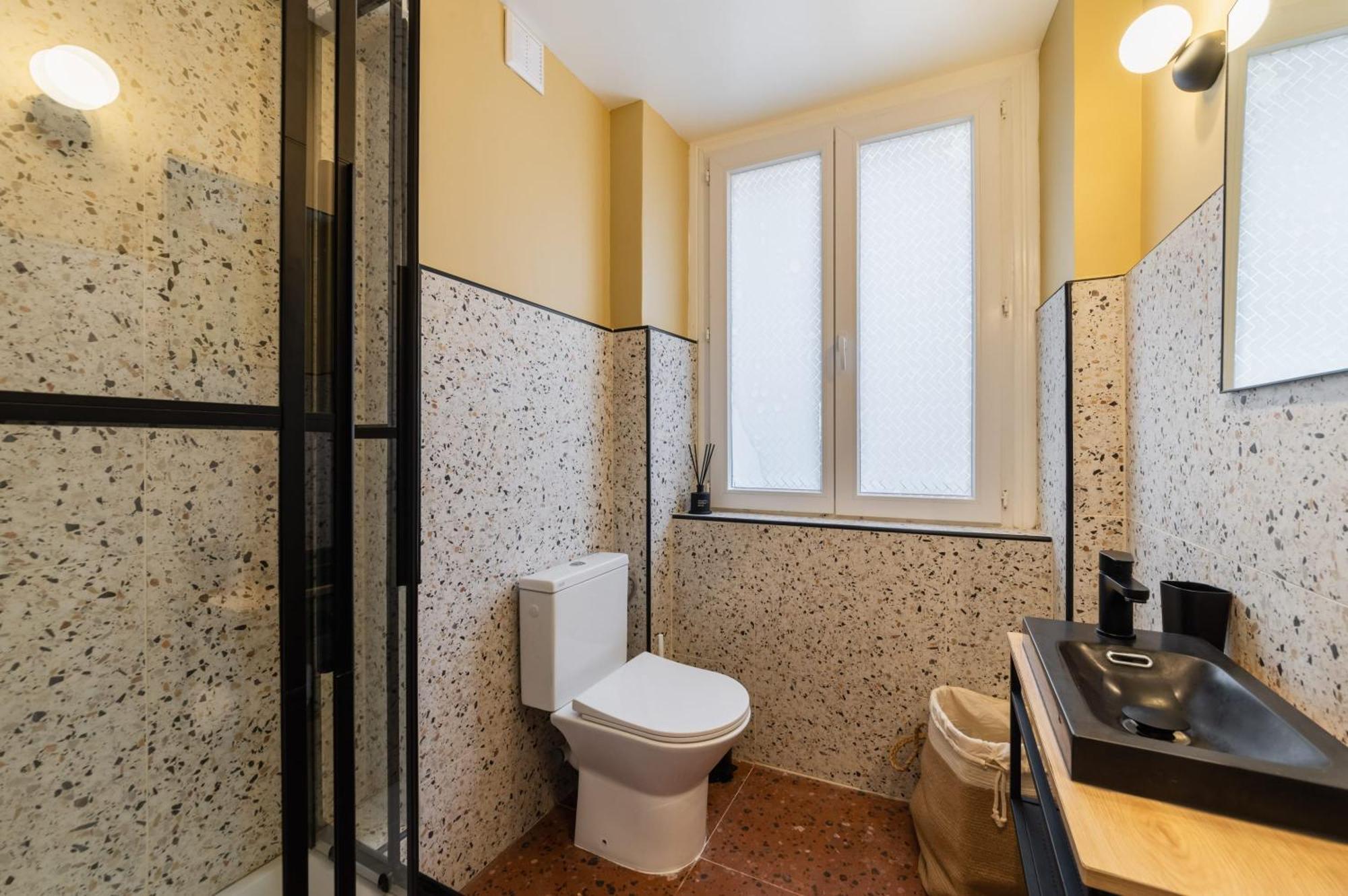 Grand Refait A Neuf 16 - 4p - Flat-guest Apartment