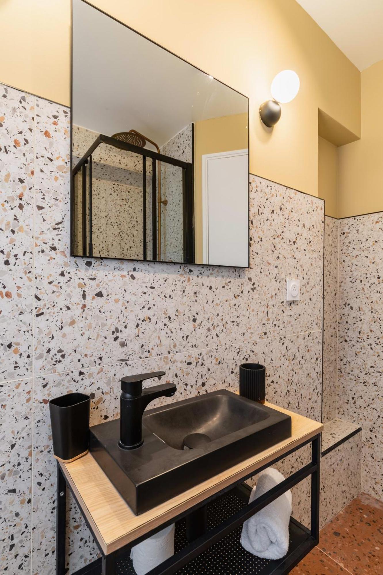 Grand Refait A Neuf 16 - 4p - Flat-guest Apartment *