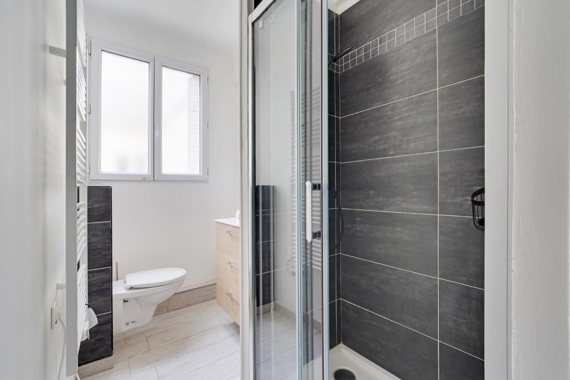 4 120m2 - Vue Tour Eiffel A Saint-germain Apartment