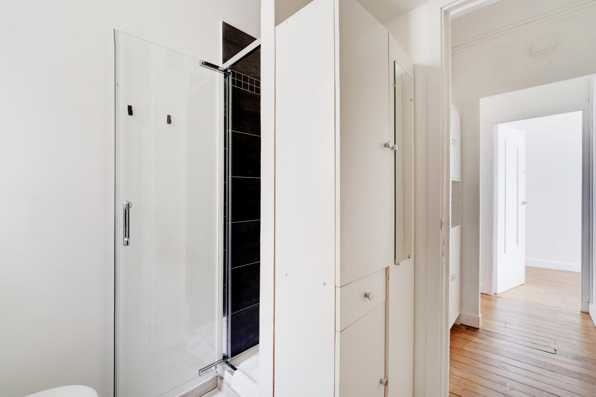 4 120m2 - Vue Tour Eiffel A Saint-germain Paris