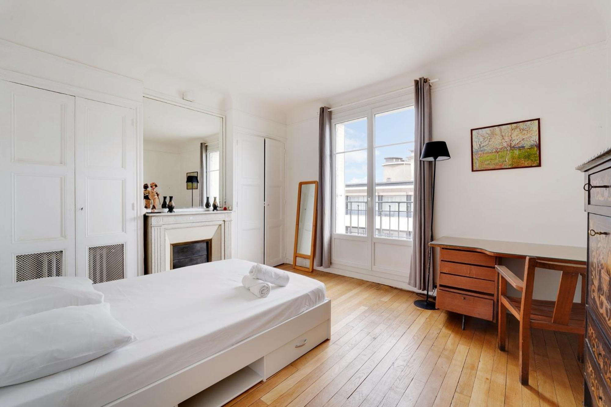 4 120m2 - Vue Tour Eiffel A Saint-germain *