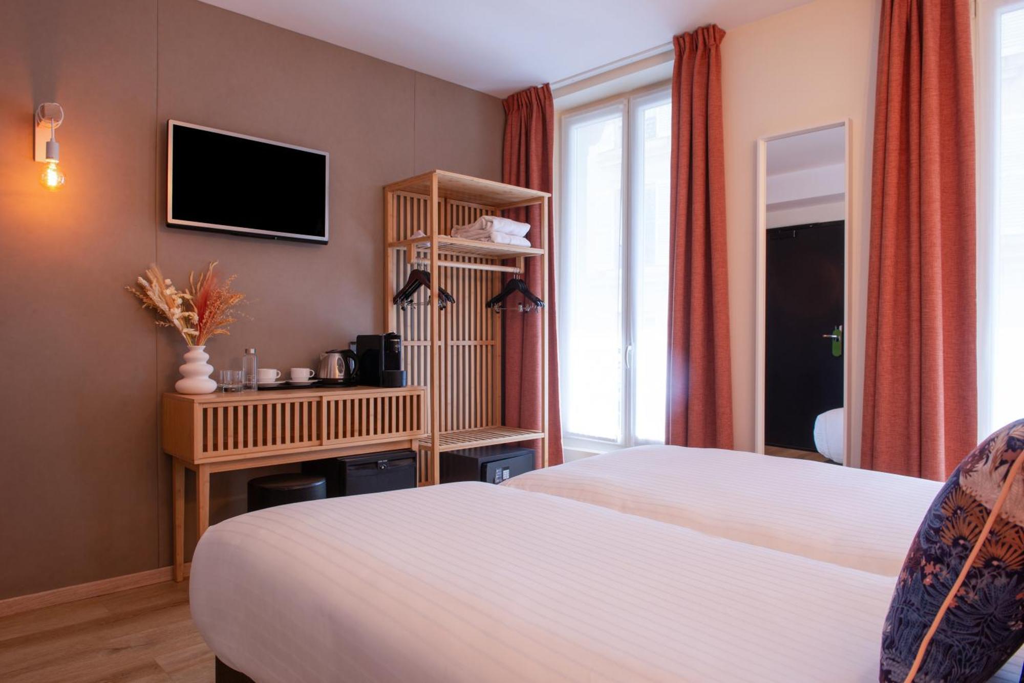Helussi 3* Paris