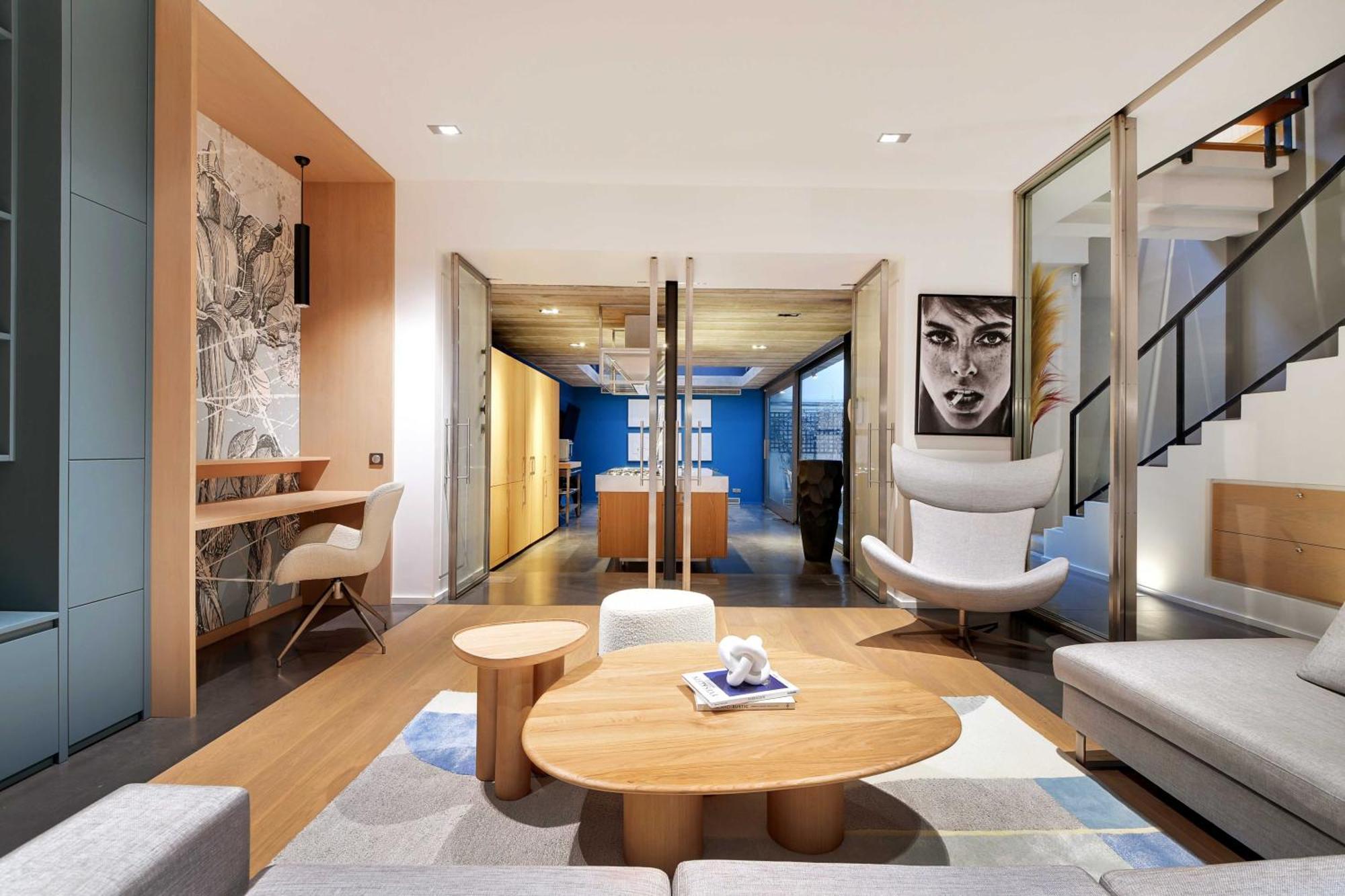 Fabulous House - A Gem In Chic Western Hébergement de vacances Paris