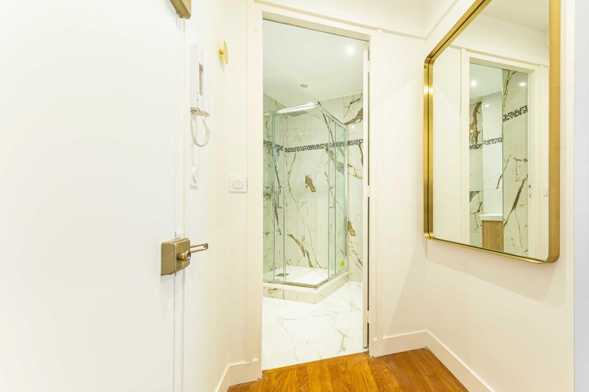 Bright & Charming - 1br-4p - Montmartre Apartment *