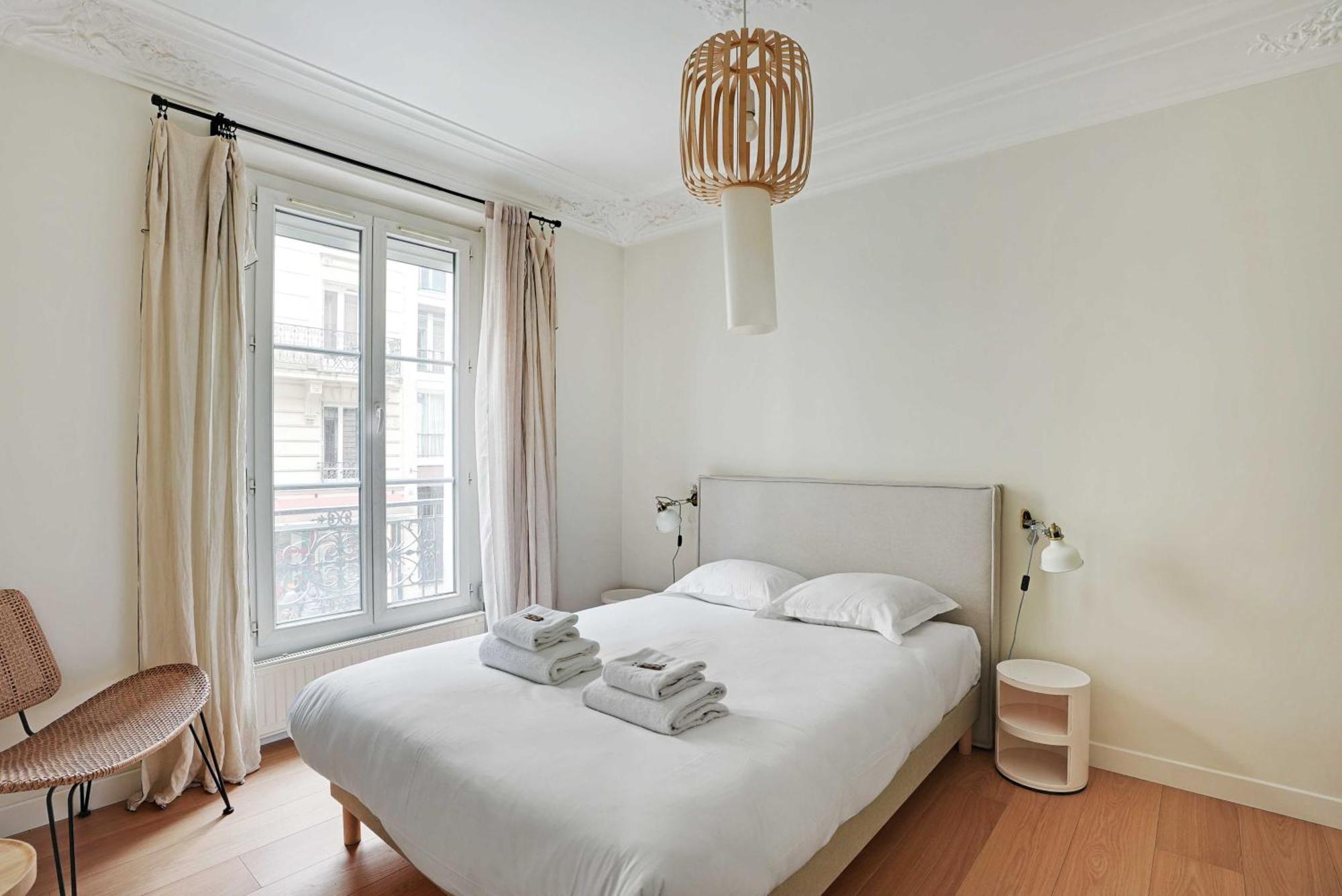 Authentic - 3br-8p - Clignancourt Apartment