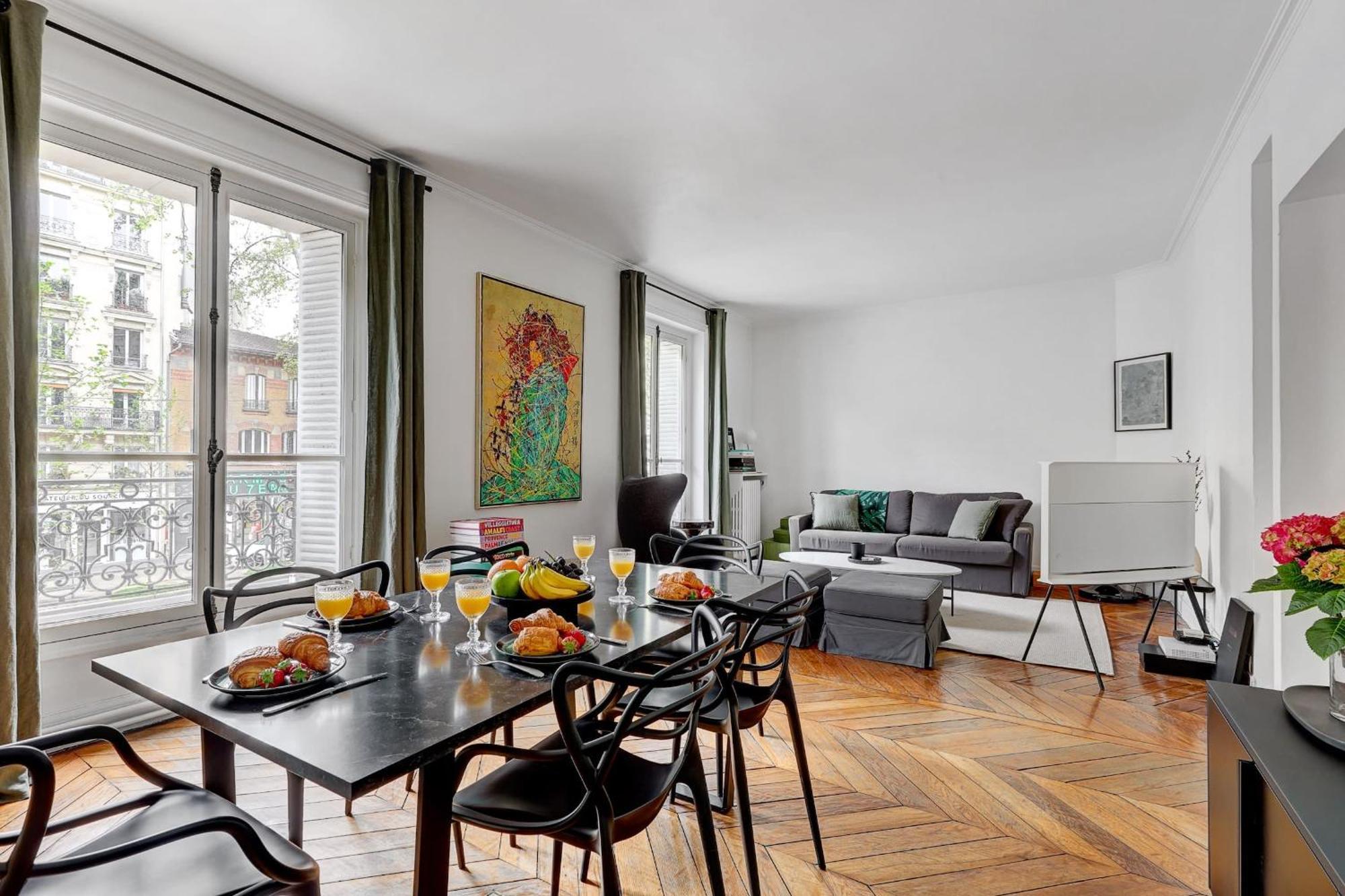 Apartment Eiffel Tower & Champ De Mars - 2br - Cityapartmentstay *