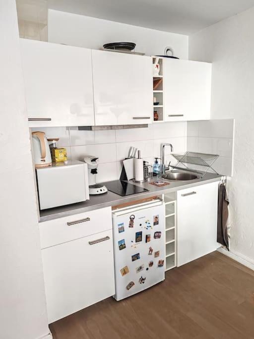 Appartement Equipe - Calme - Est *