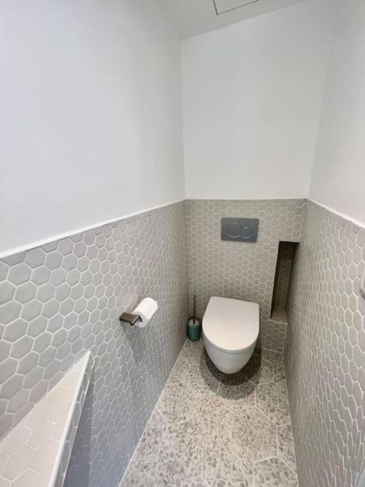 Apartment Very Bright Newly Renovated With Ac Paris