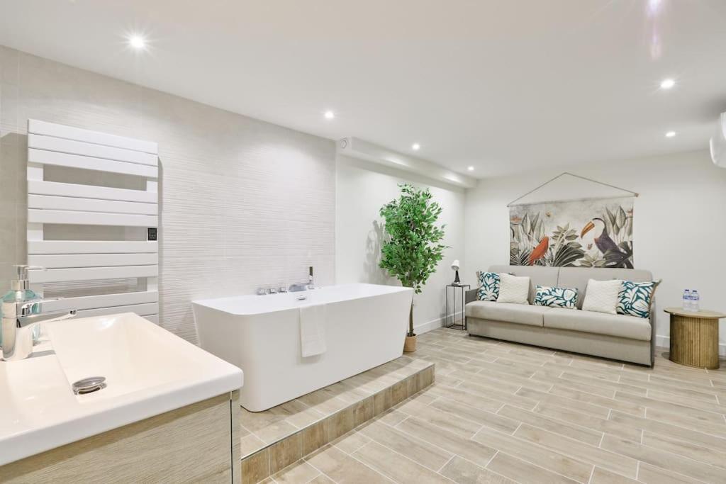 Opera - Beautiful Flat For 6 Pax *