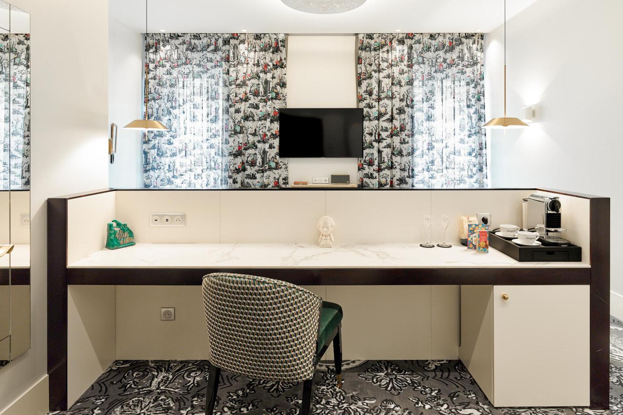 Hotel Normandy Le Chantier 4*