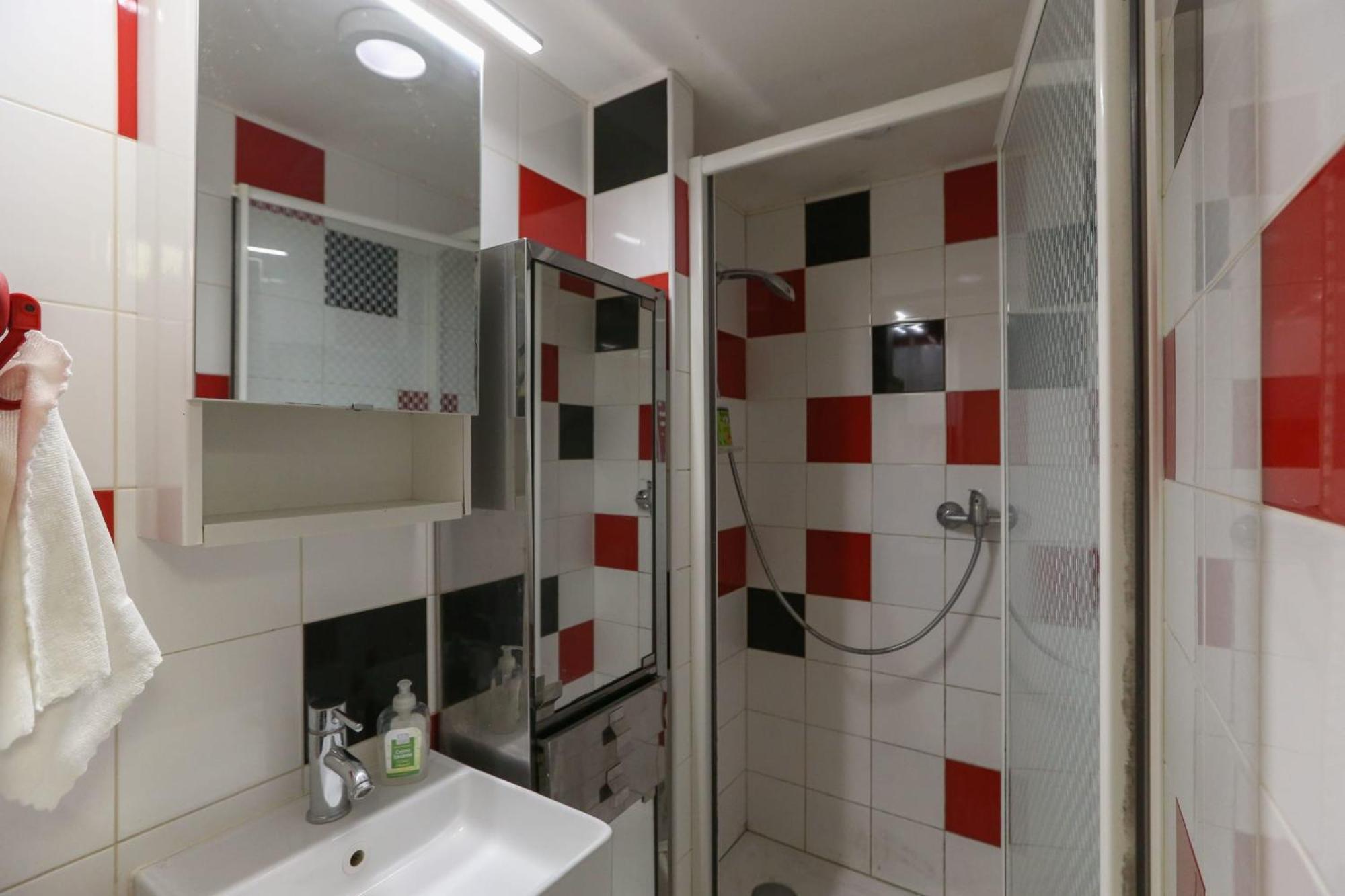 Comfortable 49 M In The Heart Of Apartment