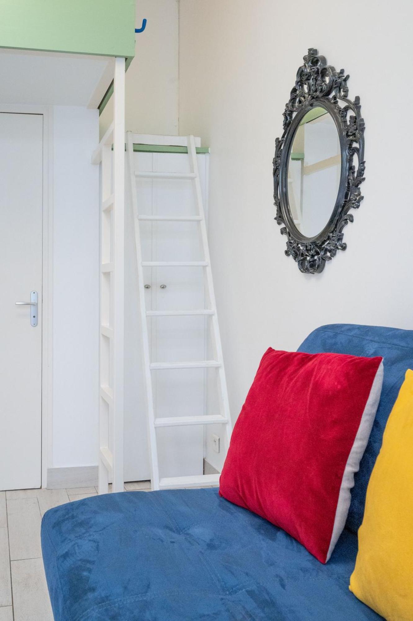Apartment Little Boudoir Of Champs-elysees