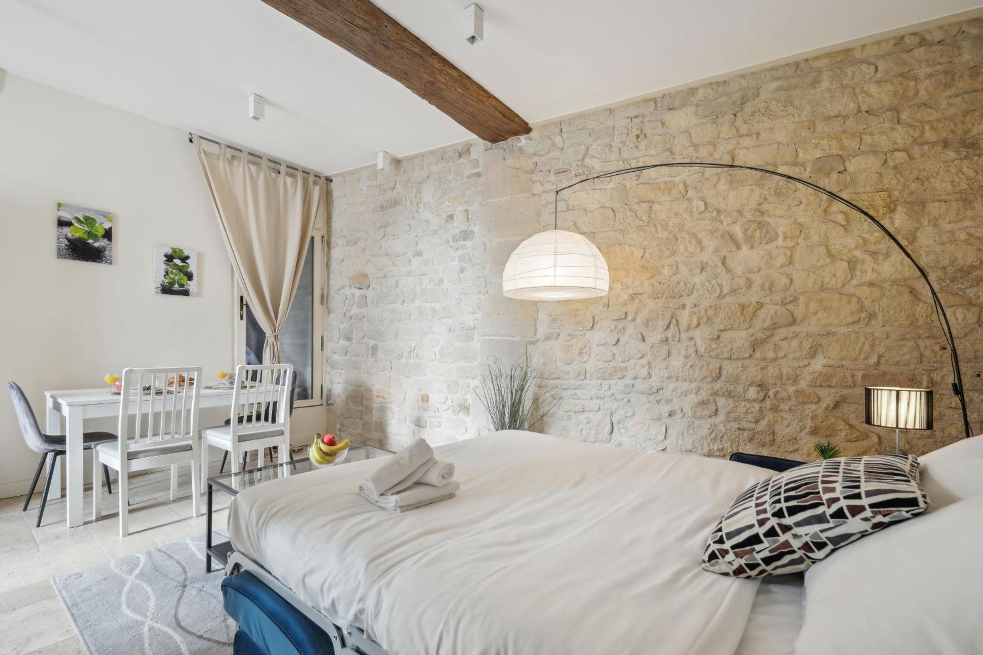 Apartment Ile St Louis - Cityapartmentstay Paris