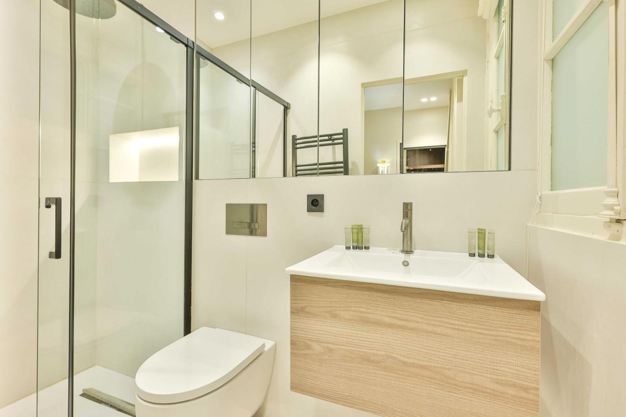 Wonderful 4p - 1 Bedroom Nation - Bastille
