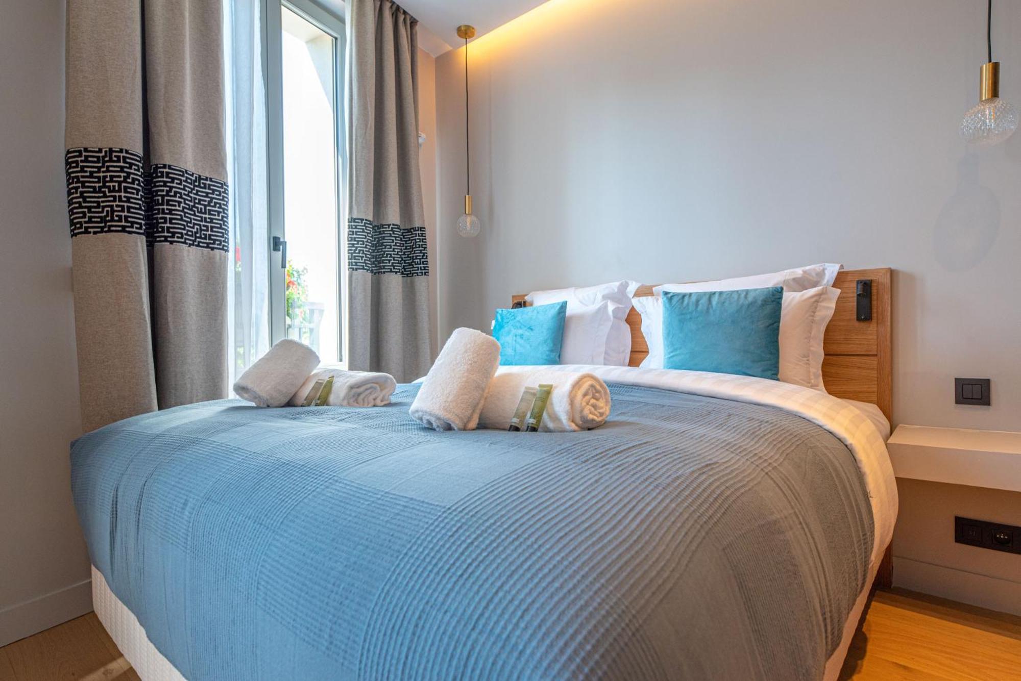 Demeure Montmartre Apartment *