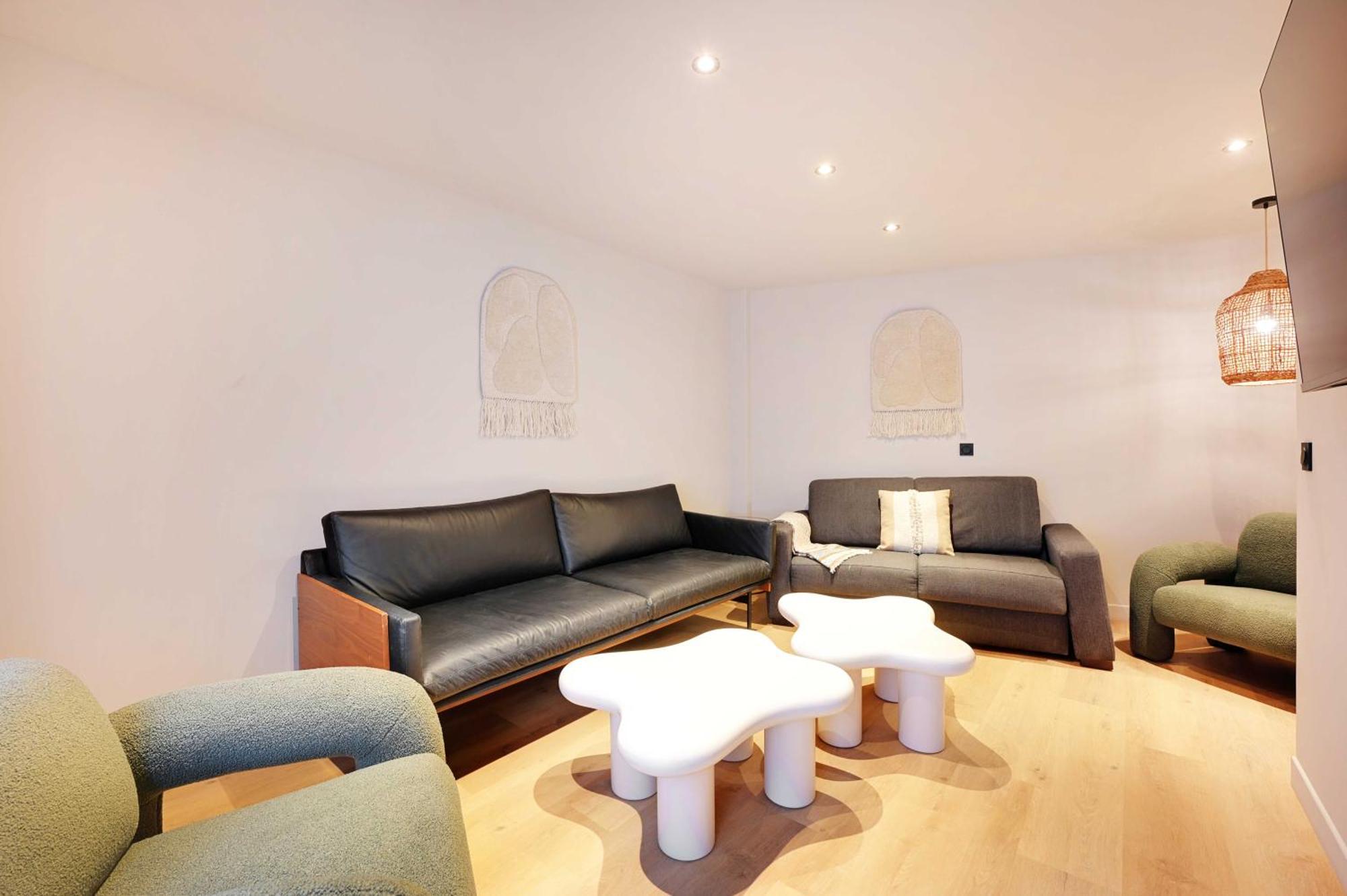 Magnificent - 3bd-10p - Buttes Aux Cailles Apartment *