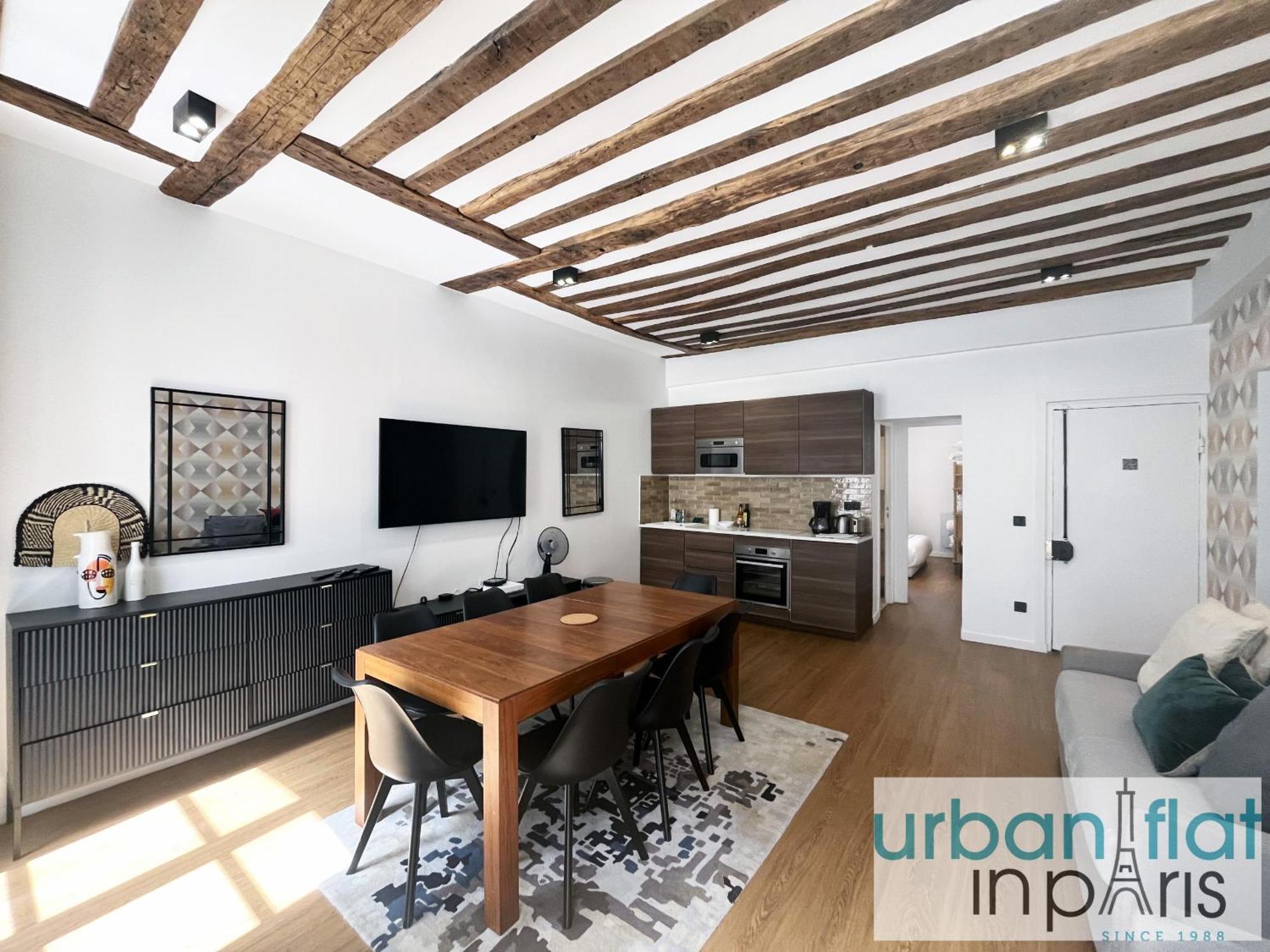 Urban Flat 108 - Stunning 4 Bdr Flat In * Paris