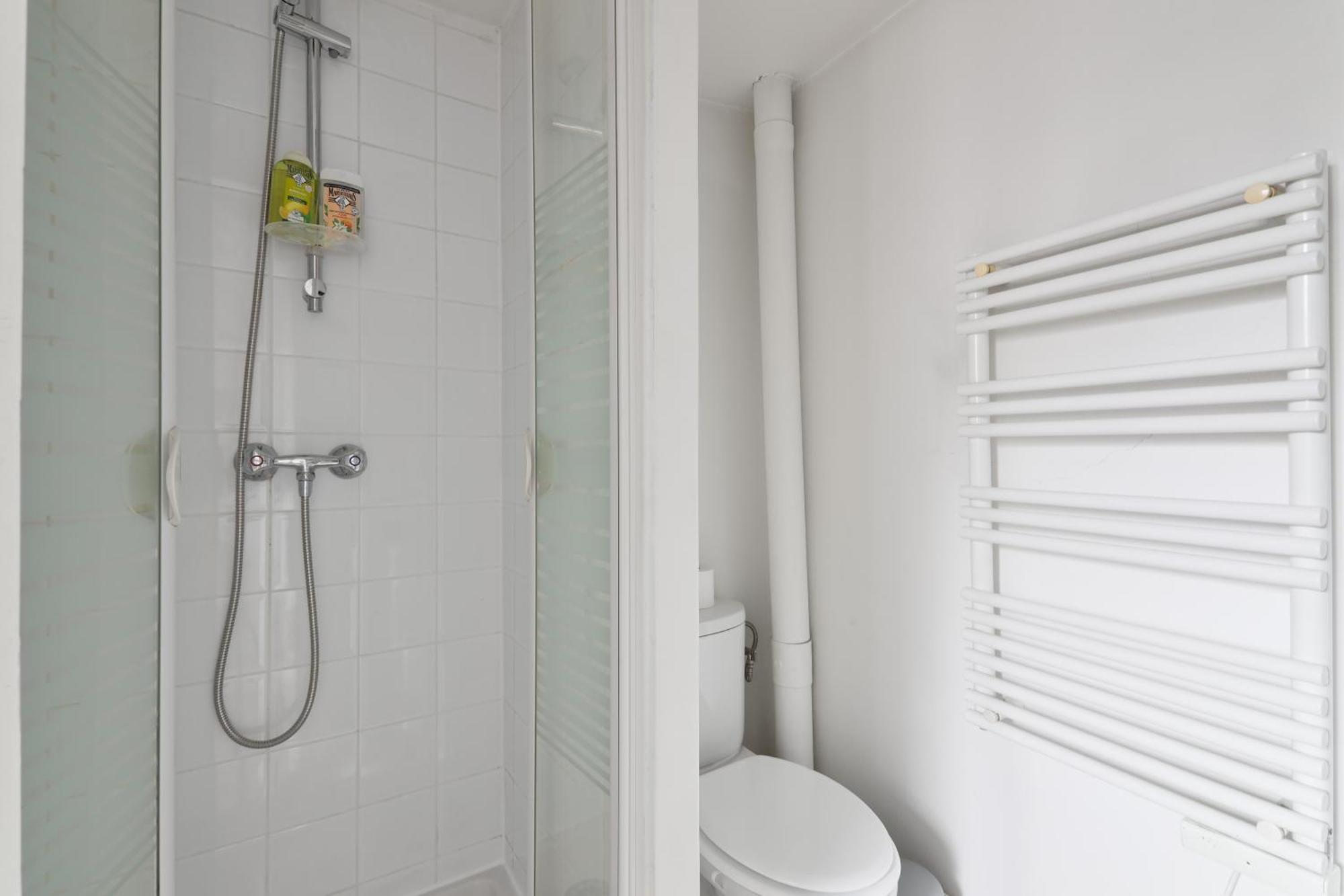 - Quartier Champs-elysees 5 Free Netflix * Paris