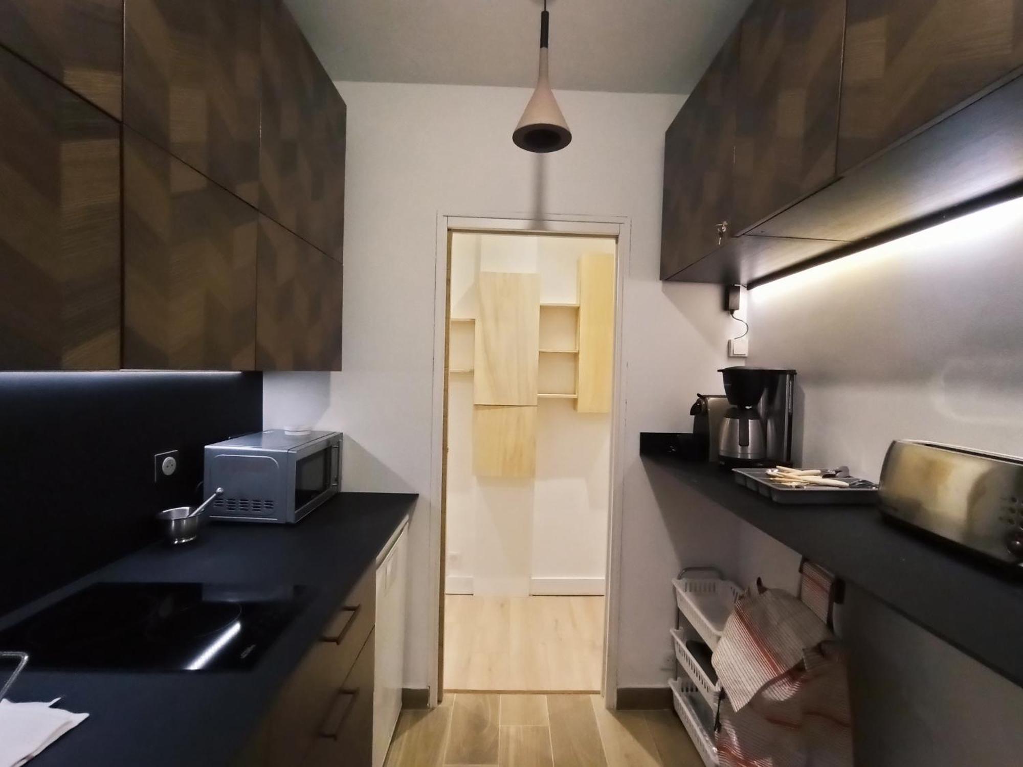 Apartment Rue Du Faubourg St Honore #1 - 8 *