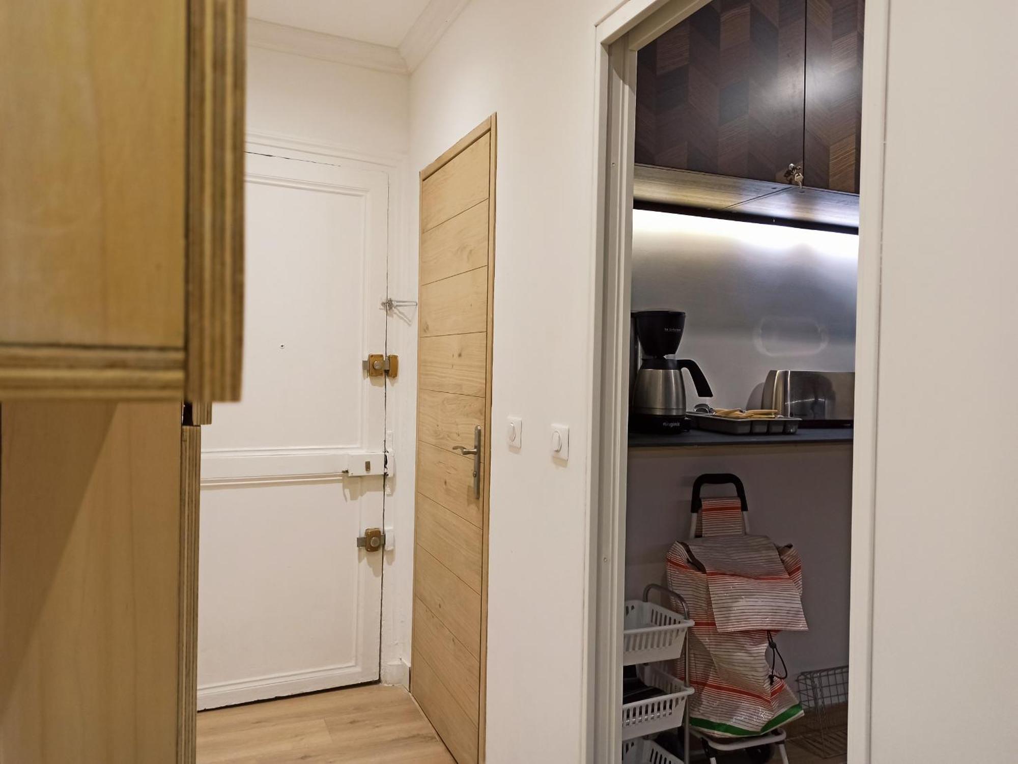 Apartment Rue Du Faubourg St Honore #1 - 8 *