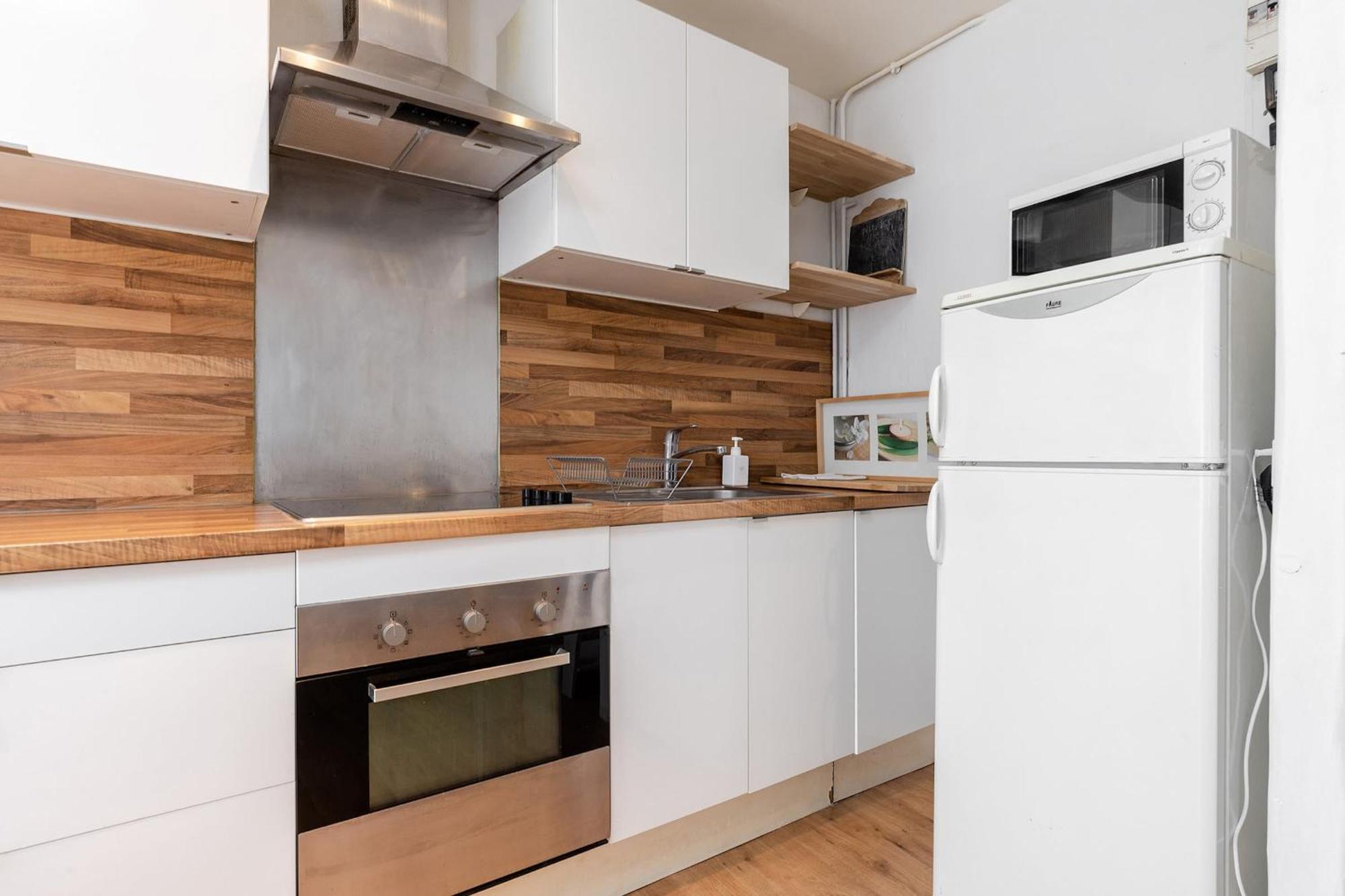 Eiffel Tower & Champ De Mars - Cityapartmentstay Apartment *