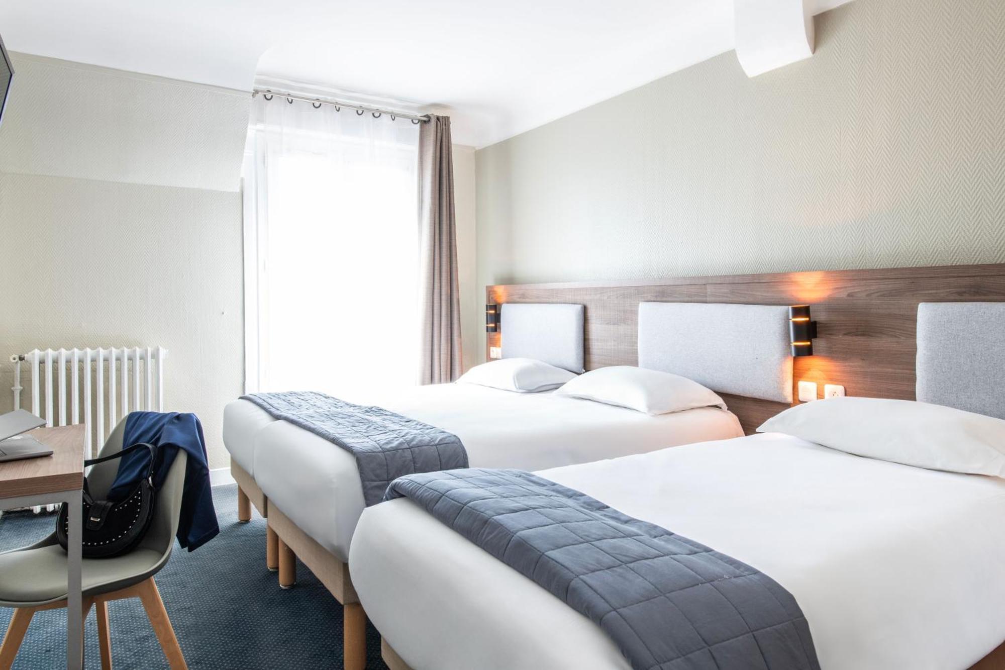 Ambassadeur 3* Paris