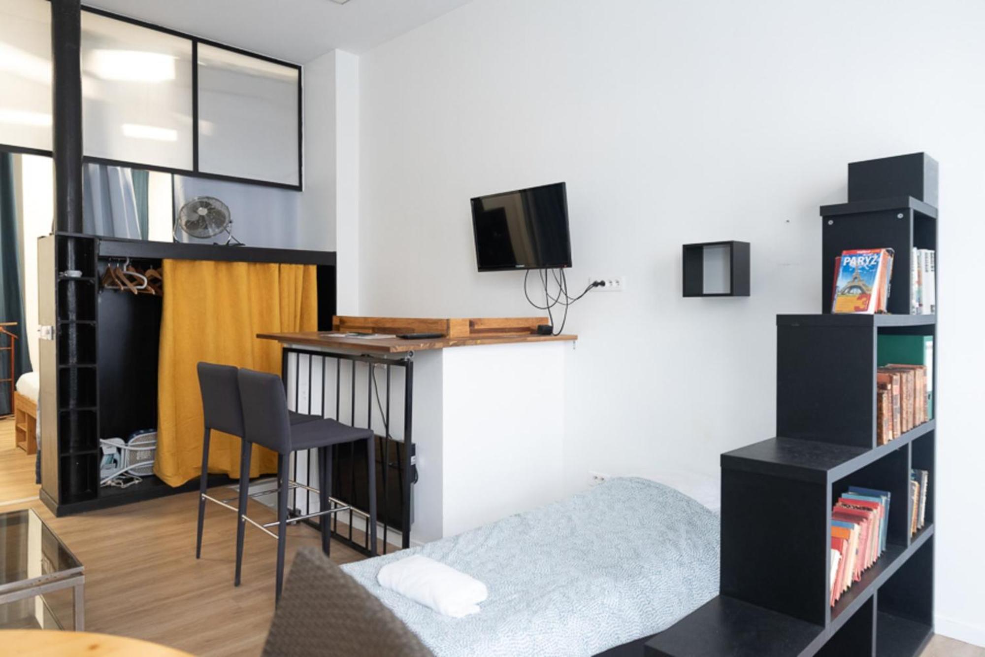 Comfortable 49 M In The Heart Of Paris