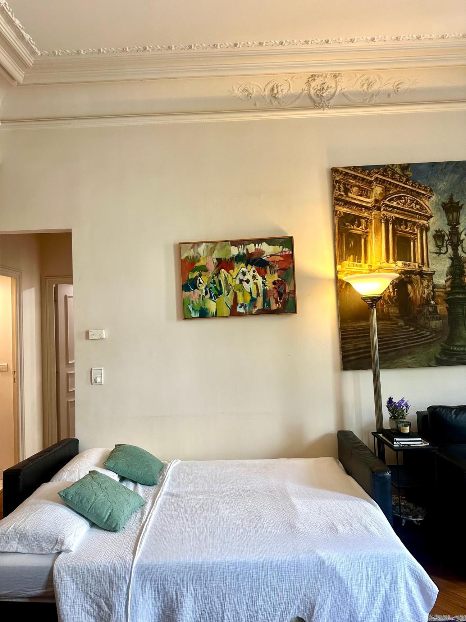 Apartment Champs Elysee Prestige *