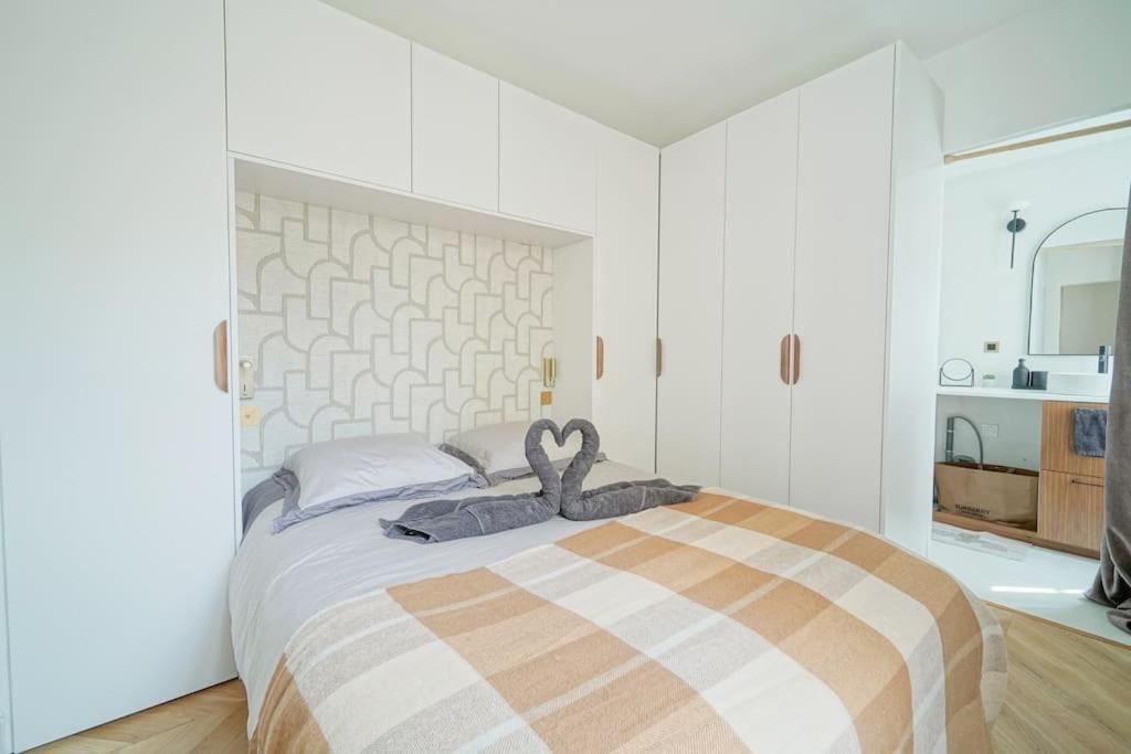 Apartment T2 Luxueux Invalides 2 Voyageurs