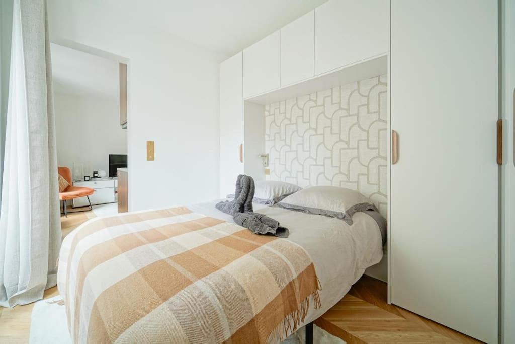 Apartment T2 Luxueux Invalides 2 Voyageurs Paris