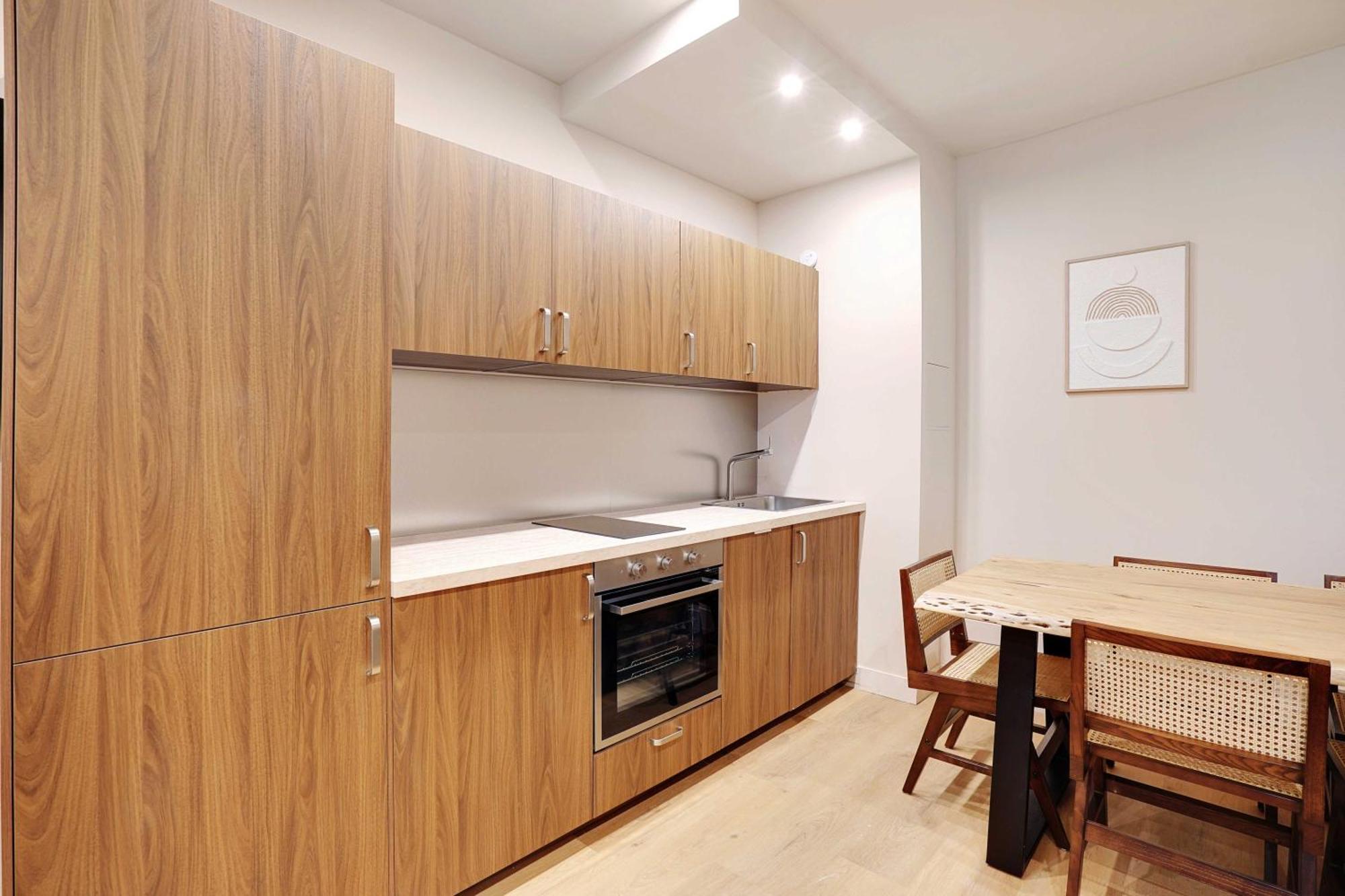 Spacious - 2br-10p - Place D'italie Apartment *