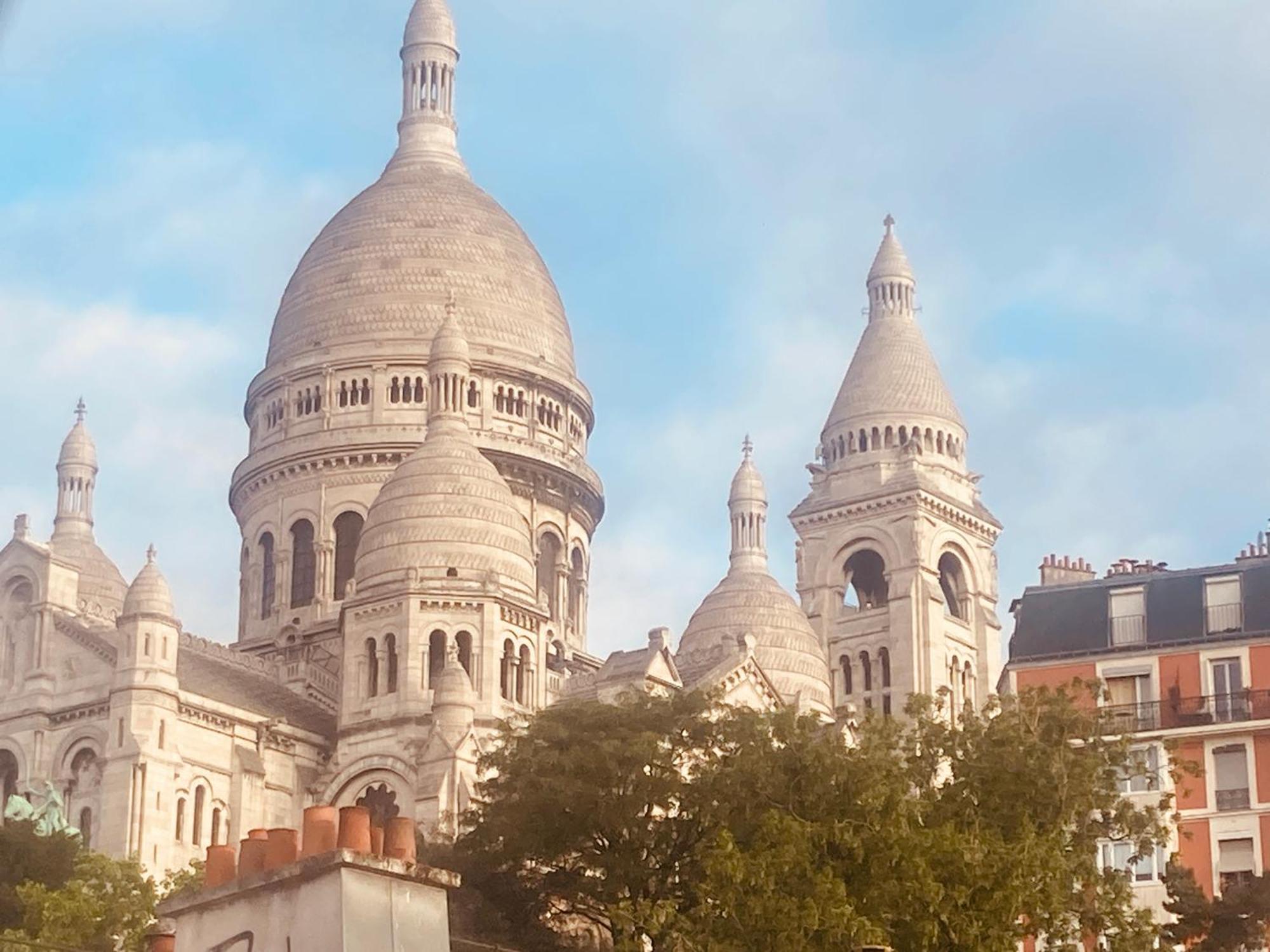 Chambre Proche Elysee Homestay