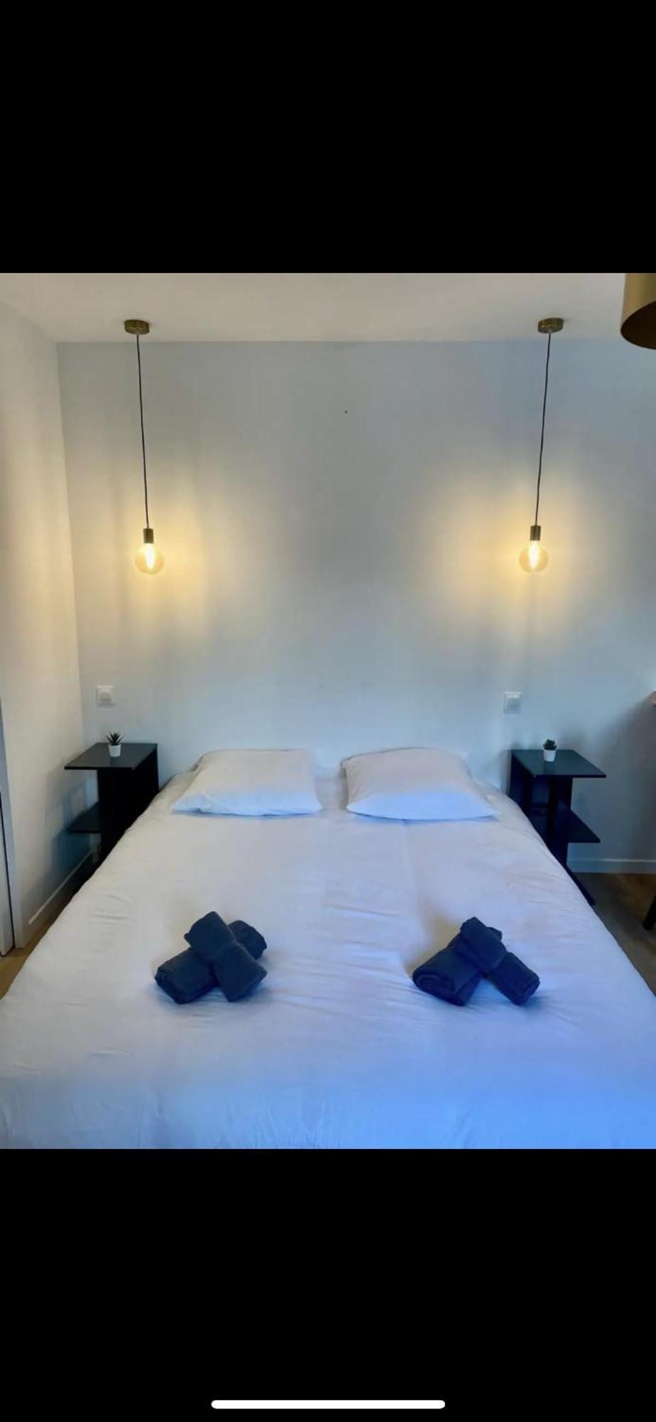 Moderne Au Coeur Du 8e Apartment *