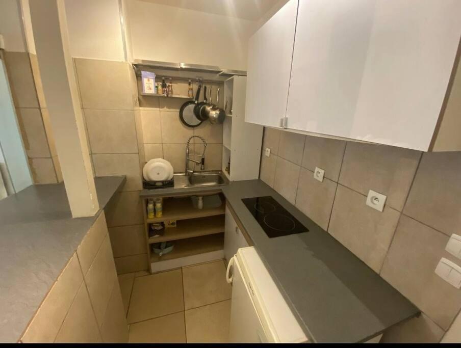 Studio Confortable -musee Grevin - Musee Du Louvre - Grand Boulevard - 2 Pers Apartment Paris
