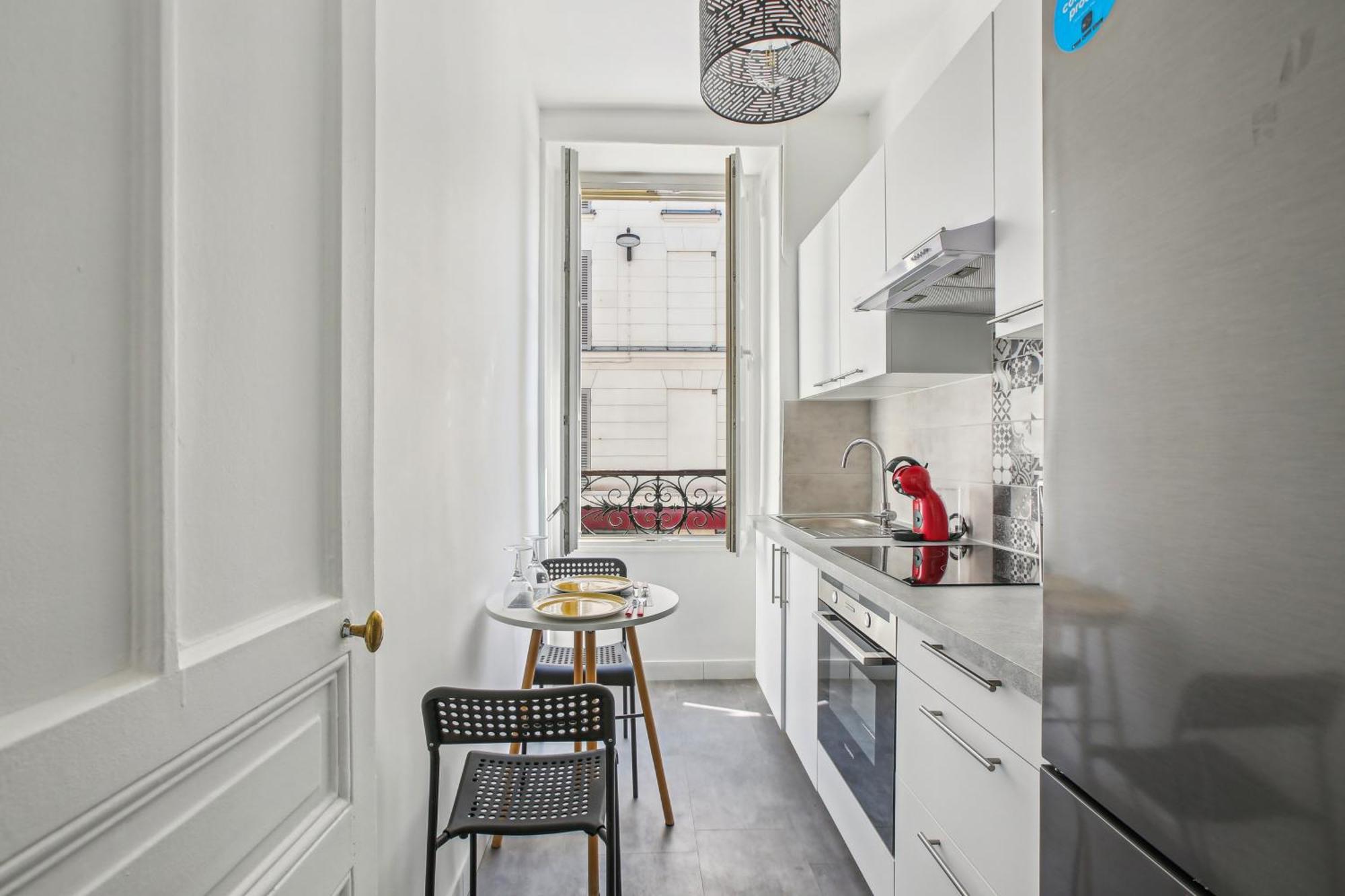 Chic And Comfortable Appartement Paris