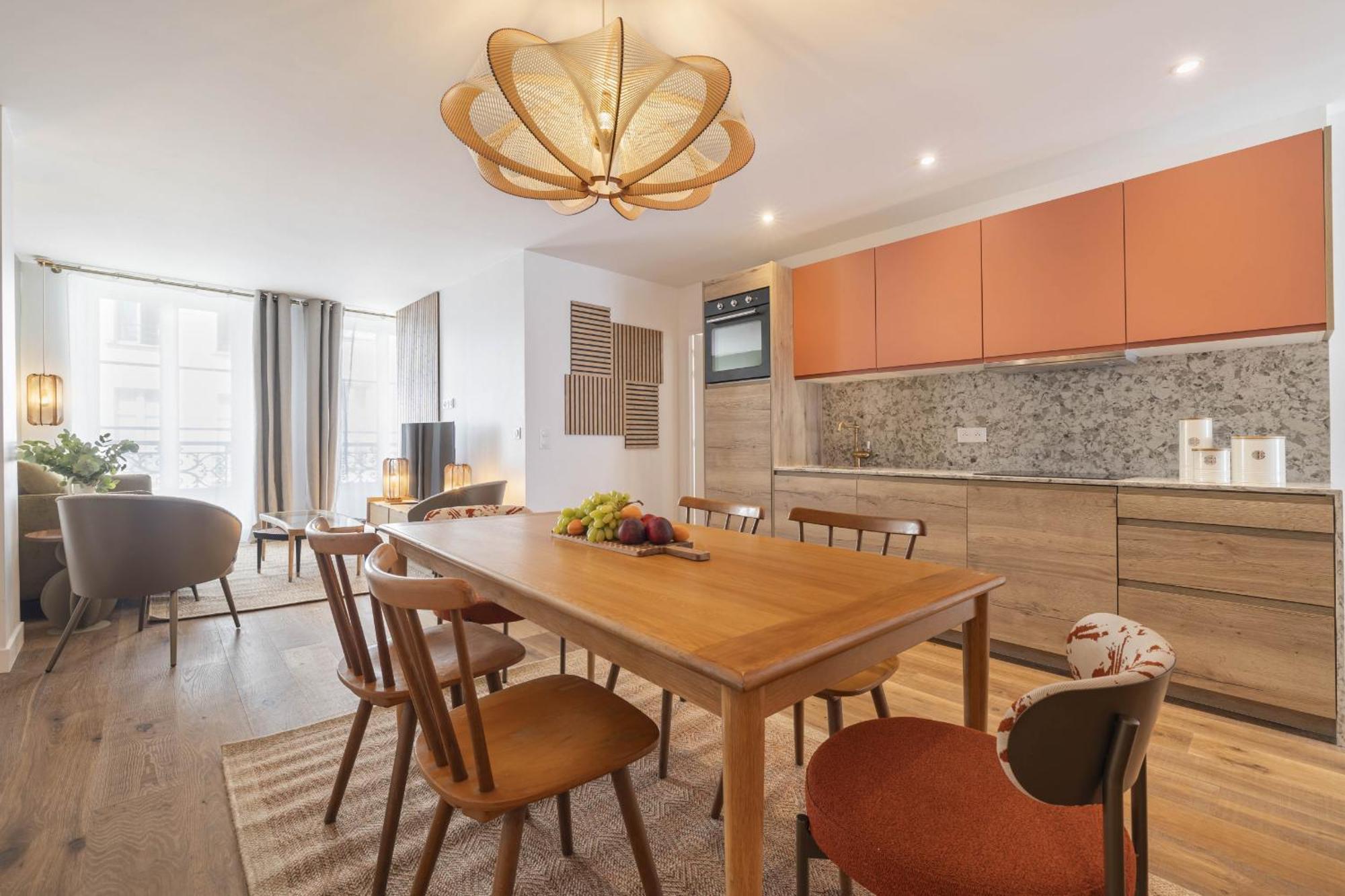 Panache Apartment *