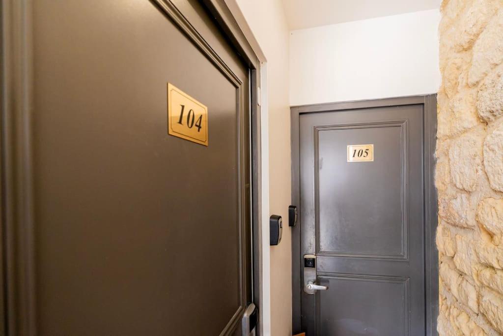 Appartement Luxurious With Stylish Design And Comfort - 104 Paris