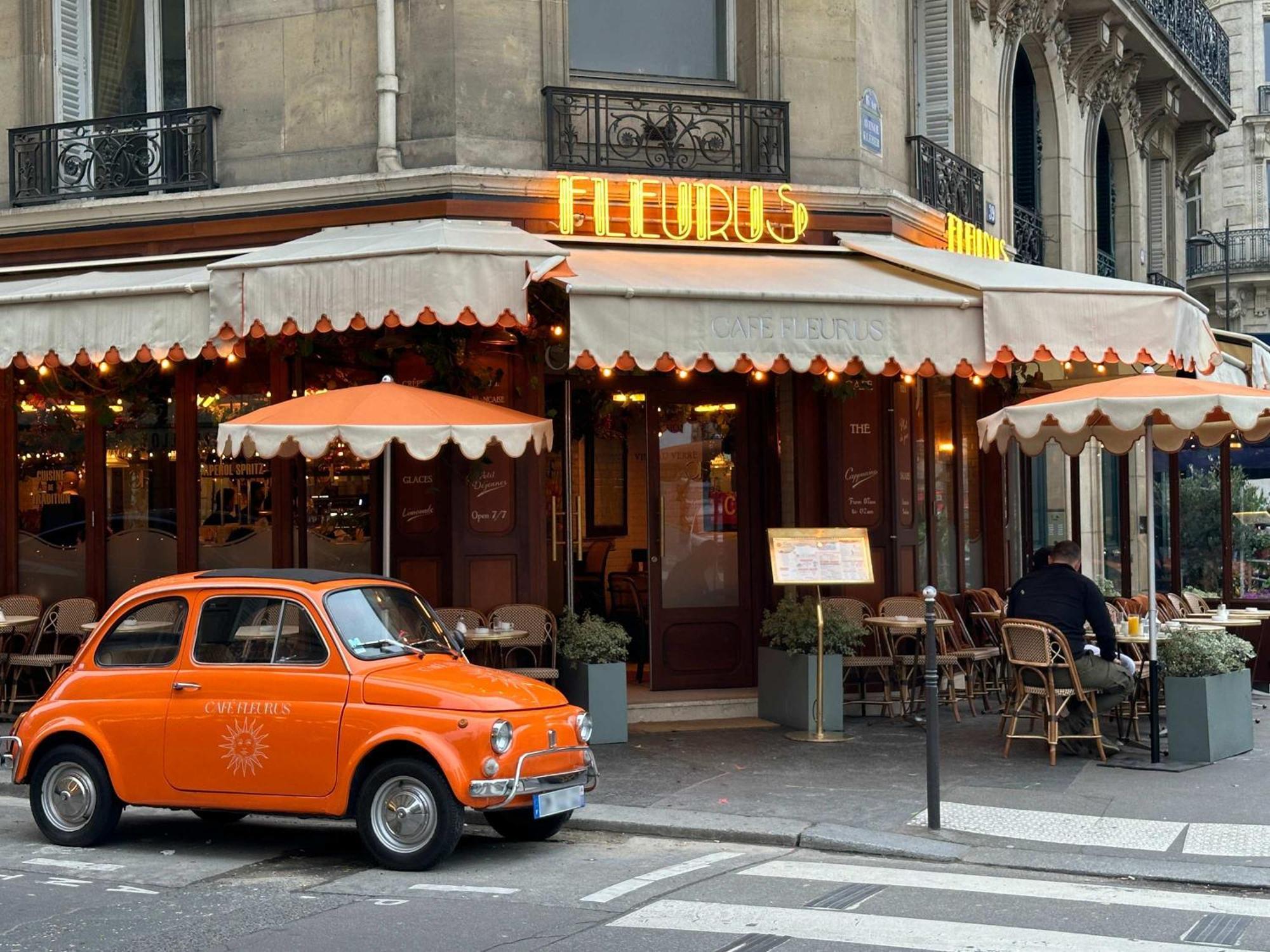 Elegant Escape Near Arc De Triomphe Apartment *
