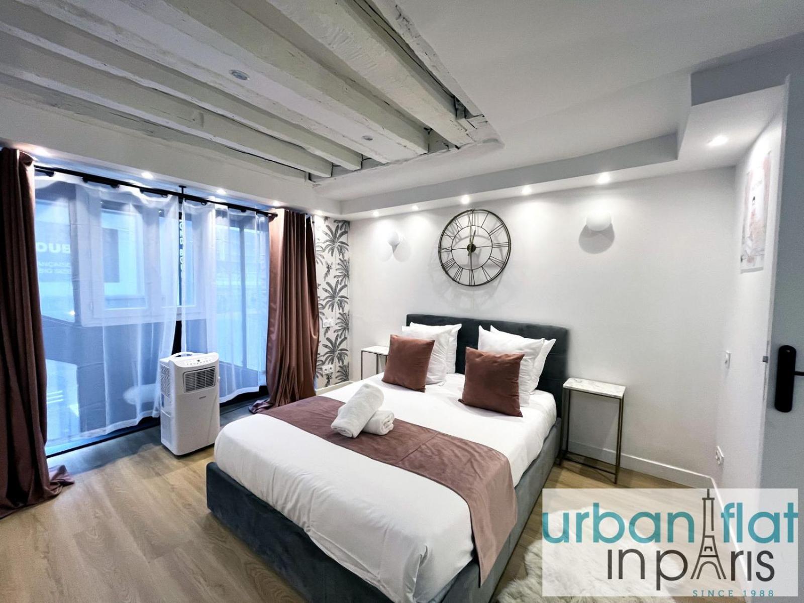 Apartment Urban Flat 179 - Pretty Loft Montorgueil Paris