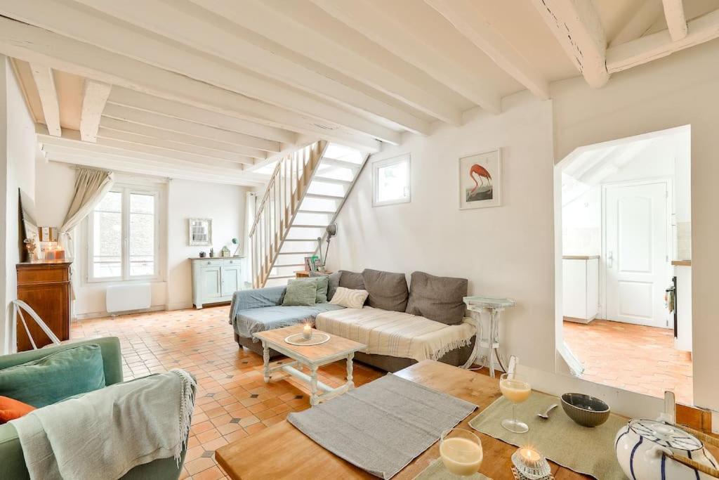 Stunning Duplex Near Place De La Nation Apartment