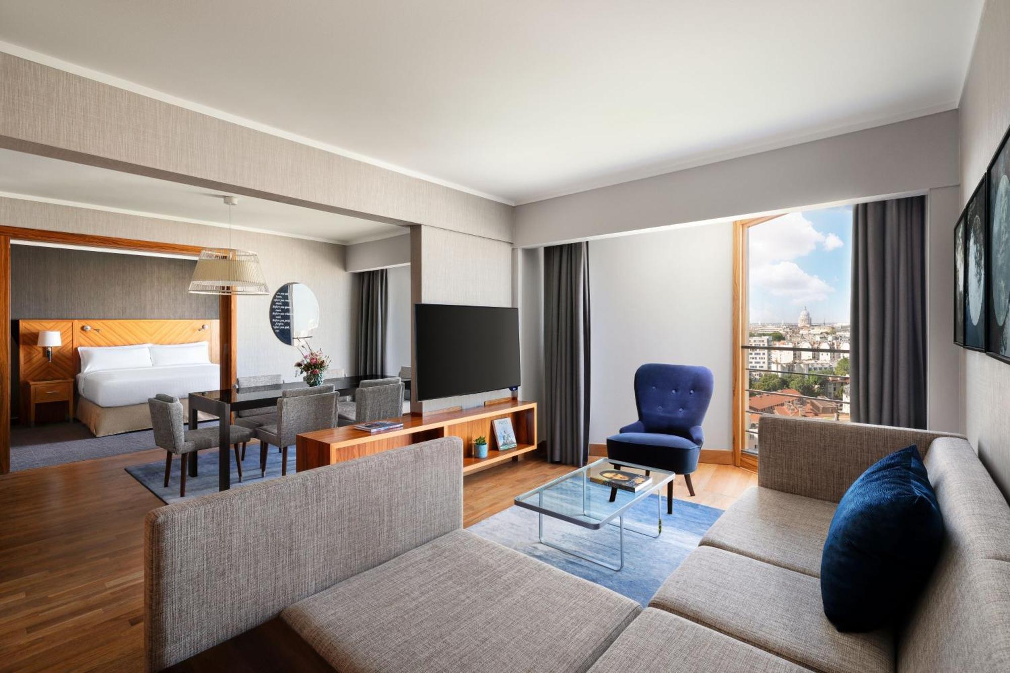 Marriott Rive Gauche & Conference Center Hotel