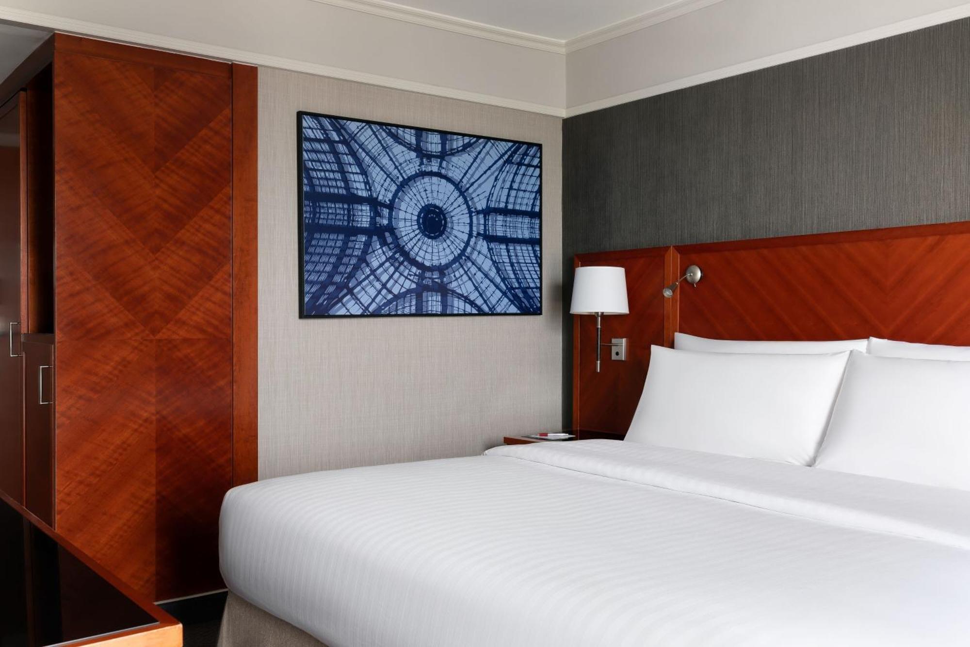 Marriott Rive Gauche Hôtel&conference Center 4*