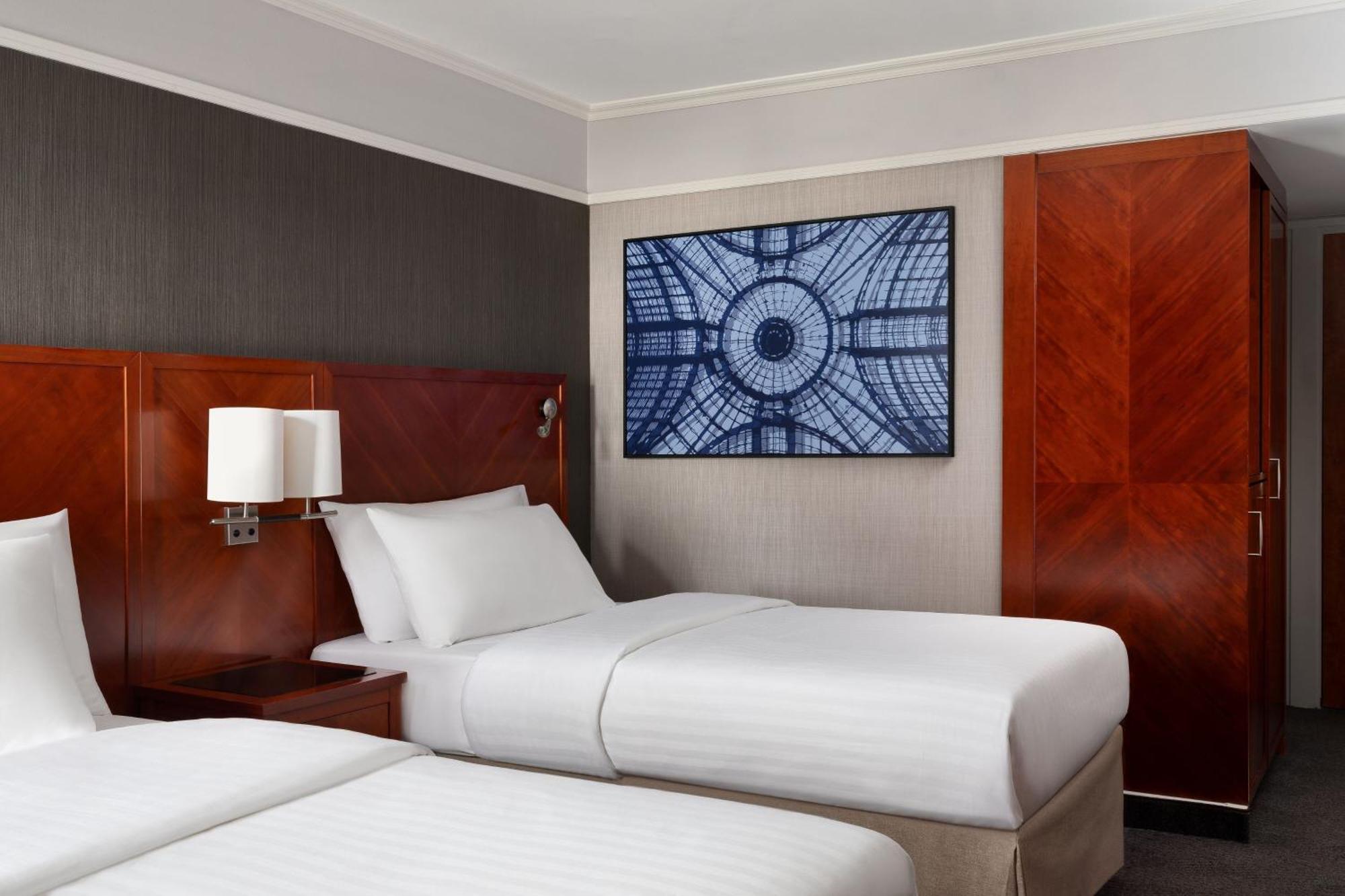 Marriott Rive Gauche Hôtel&conference Center Hotel