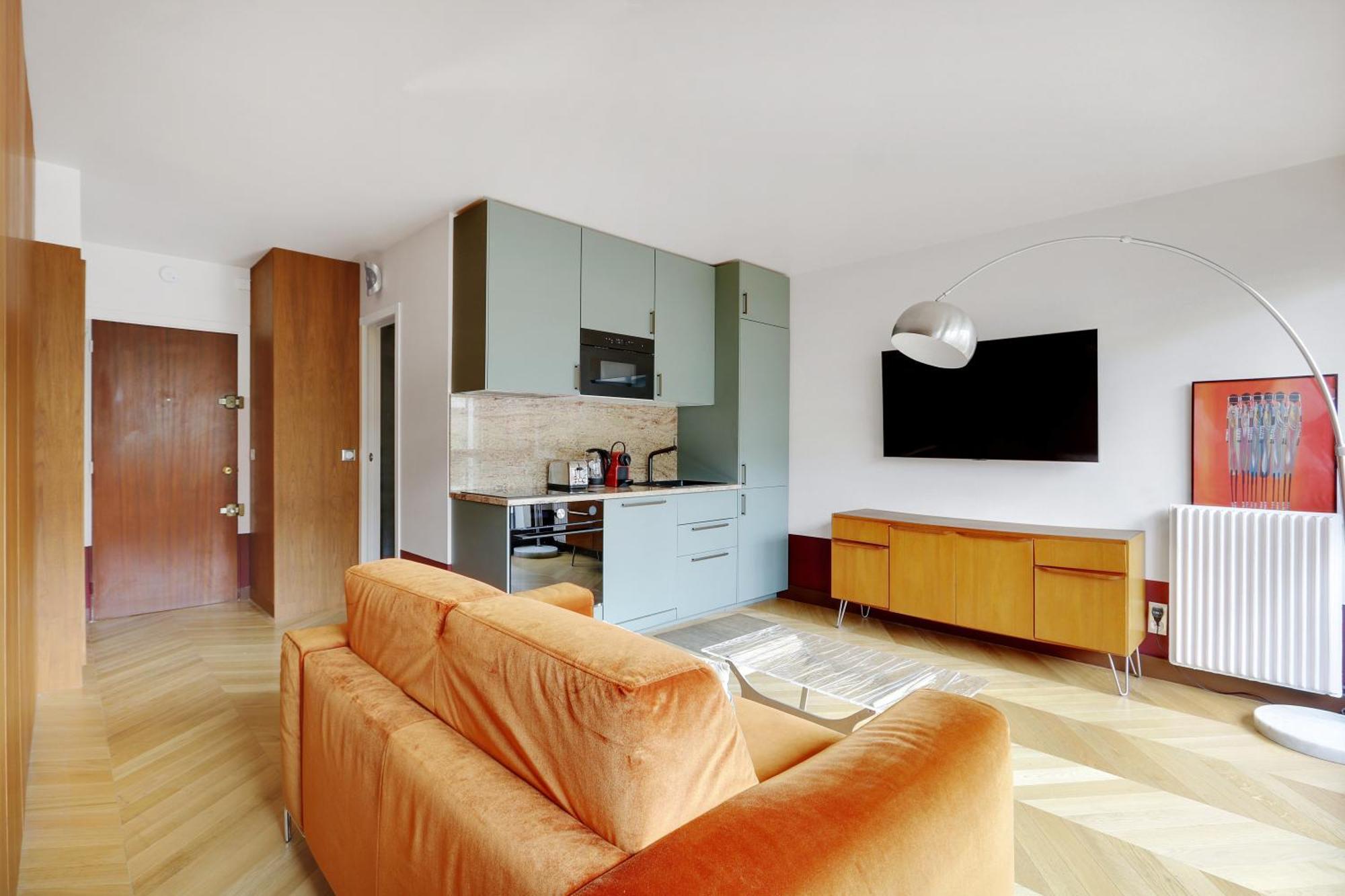 Pick A Flat's In Gambetta - Rue Villiers De L'isle Adam Paris