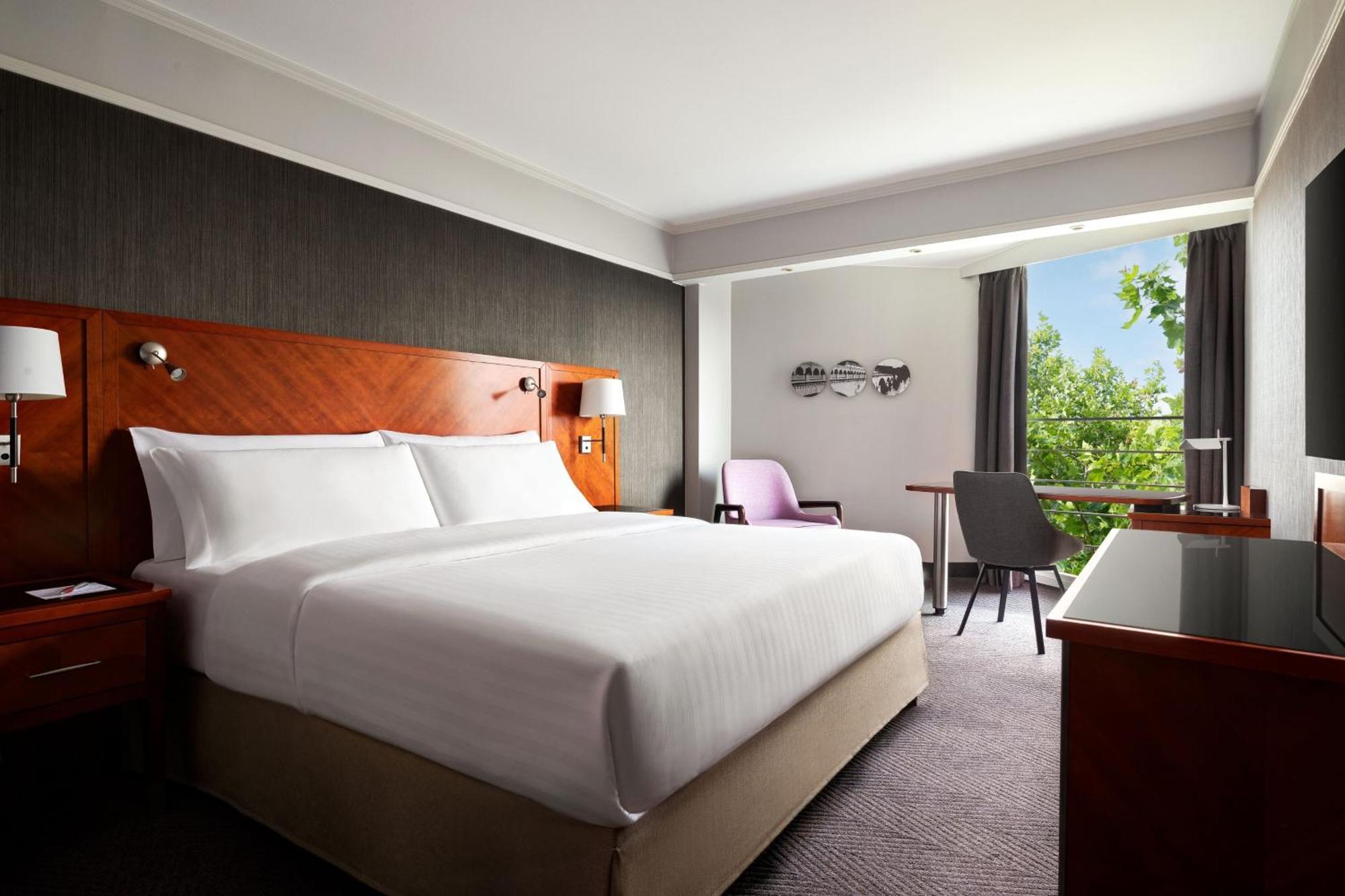 Hotel Marriott Rive Gauche & Conference Center Paris