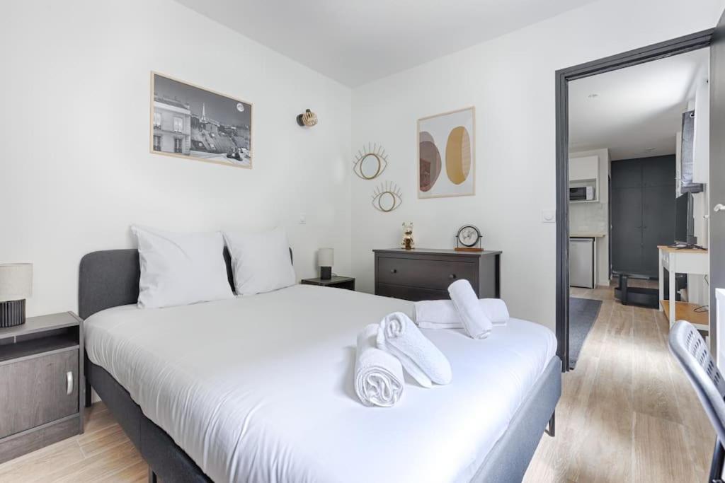 Charming 1br In Heart Of 10th Apartment